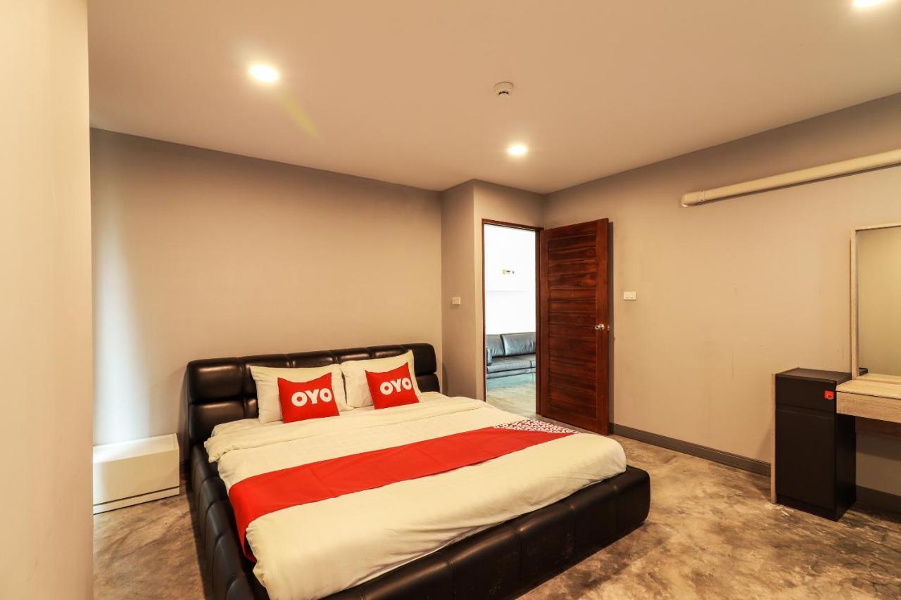 Oyo 150 3Q Chiangmai Residence - Chiang Mai — Photos 2